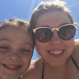 Meet your Posher, Kathleen